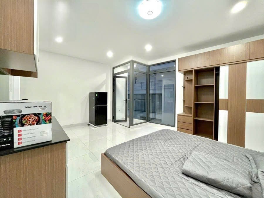 CHDV, Phan Tây Hồ, Phường 7, Phú Nhuậ, 7 tầng, 12 phòng, thang máy, 129m, chỉ 23 tỷ.