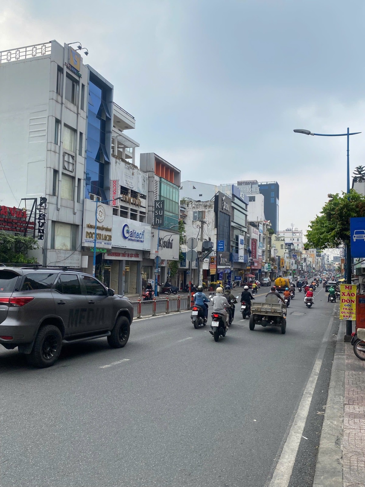 Mặt tiền Phan Đình Phùng, Phường 17, Phú Nhuận, 159m, ngang 9m, nở hậu 12m, 4 tầng, chỉ 39,9 tỷ Mặt tiền Phan Đình Phùng, Phường 17, Phú Nhuận, 159m, ngang 9m, nở hậu 12m, 4 tầng, chỉ 39,9 tỷ