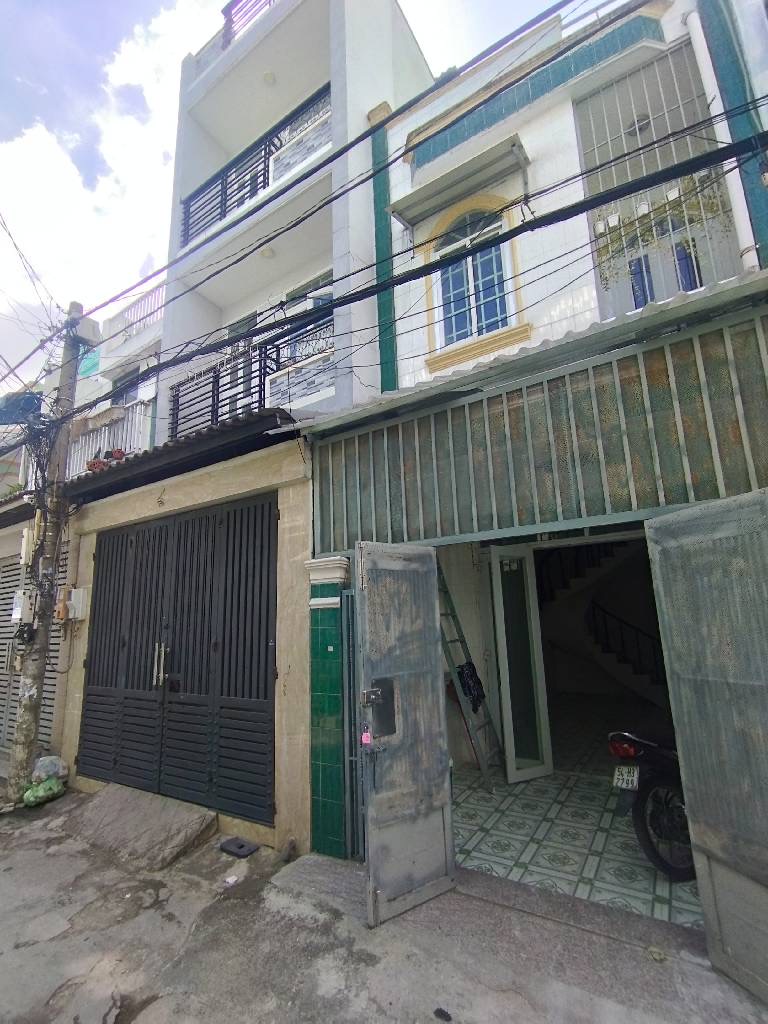 NHÀ 2TẦNG ĐÚC CHẮC CHẮN, HẺM 5M ngay khu 38HA, DƯƠNG THỊ GIANG - SHR GIÁ TỐT NHẤT NHÀ 2TẦNG ĐÚC CHẮC CHẮN, HẺM 5M ngay khu 38HA, DƯƠNG THỊ GIANG - SHR GIÁ TỐT NHẤT