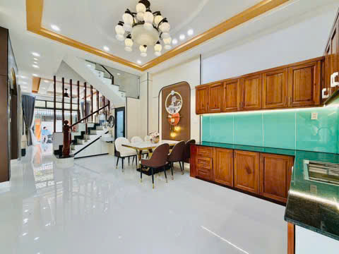 SIÊU PHẨM NHÀ MỚI Ở LUÔN THỊNH LIỆT 30M,5 TẦNG, NGÕ THÔNG, GẦN QUẬN ỦY HOÀNG MAI, NHỈNH 7 TỶ