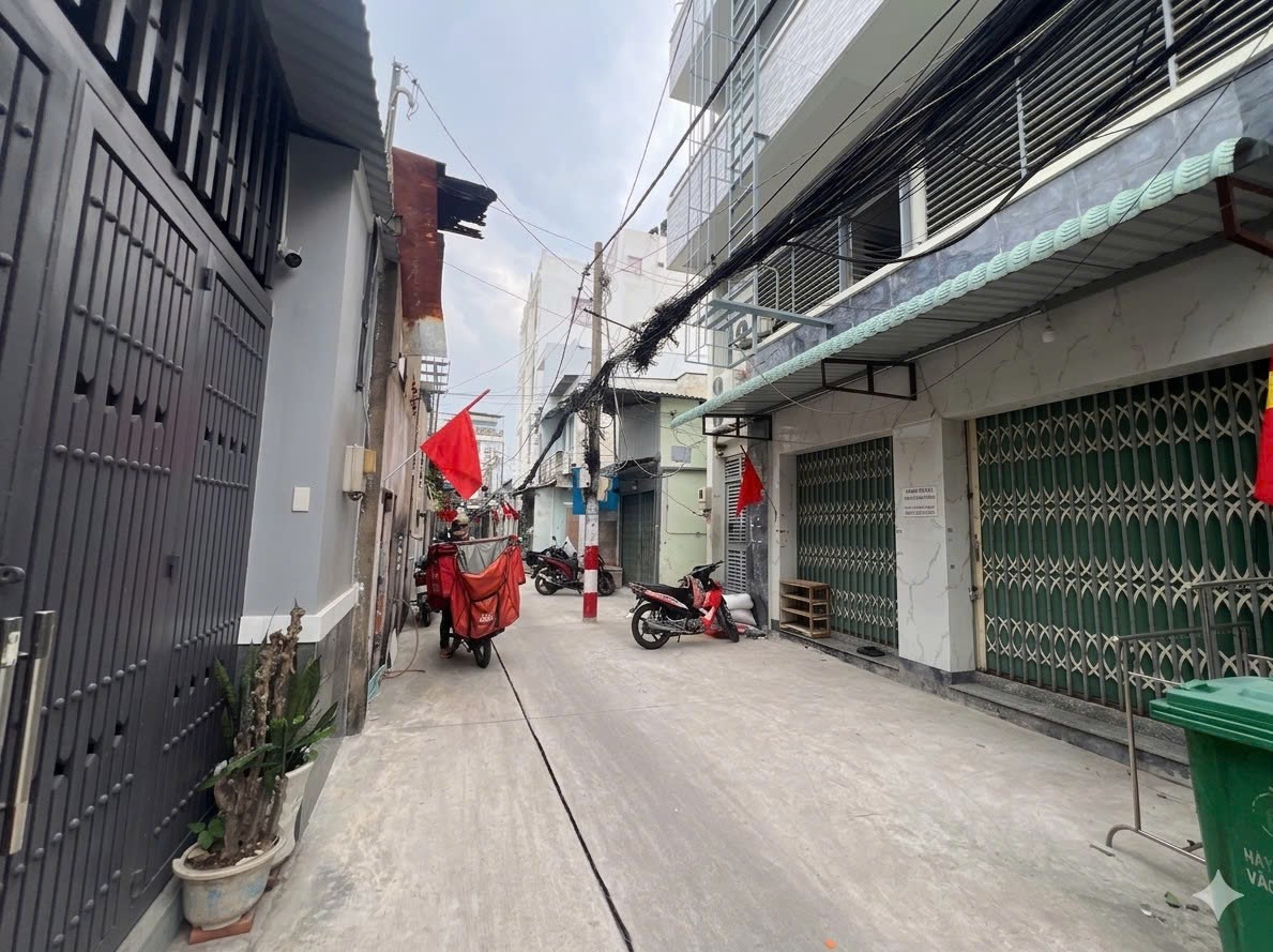 Bán nhà hẻm 36 Huỳnh Văn Nghệ Tân Bình - Khuôn đất vàng 90.6m2 (Ngang 4.35m)