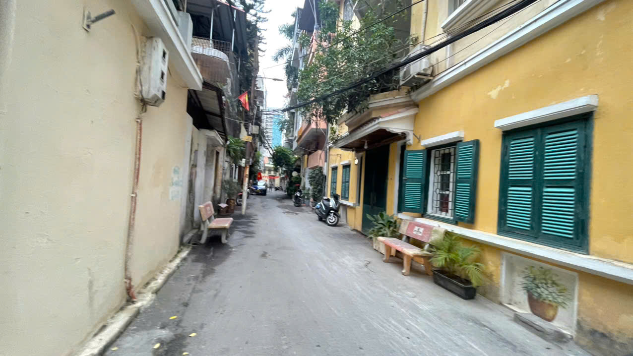 📢 CƠ HỘI 10 NĂM CÓ 1 - CHỦ NHÀ "NGỘP" GIẢM THẲNG 1 TỶ ĐỒNG! 📢 CƠ HỘI 10 NĂM CÓ 1 - CHỦ NHÀ "NGỘP" GIẢM THẲNG 1 TỶ ĐỒNG!