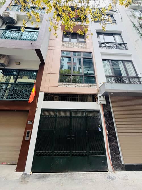 ĐỐNG ĐA - TÔN ĐỨC THẮNG -HIẾM 20 TỶ - NGÕ THÔNG OTO NGỦ TRONG NHÀ, GẦN SÁT VĂN MIẾU.