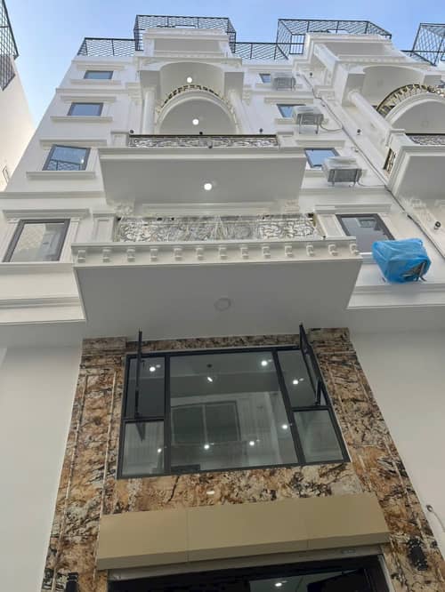 TÔN ĐỨC THẮNG 18 TỶ - 7 TẦNG THANG MÁY - OTO NGỦ TRONG NHÀ CĂN GÓC CUỐI CÙNG