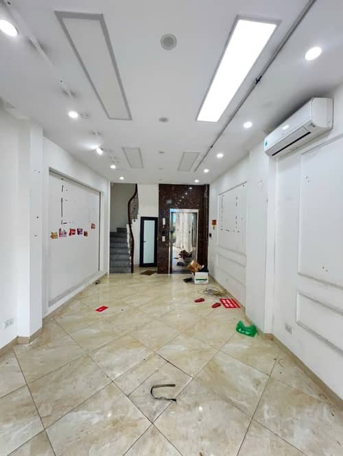 Láng Hạ mặt phố không chui ngõ - chủ giảm nhanh 2 tỷ - lô góc. mặt tiền phố chính đẳng cấp TOP 1