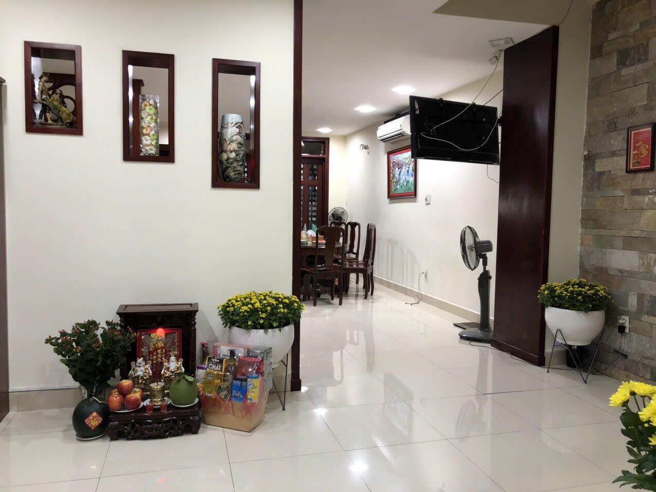 BÁN BIỆT THỰ HẺM XE HƠI ĐẶNG VĂN NGỮ – PHÚ NHUẬN 8m x 22m