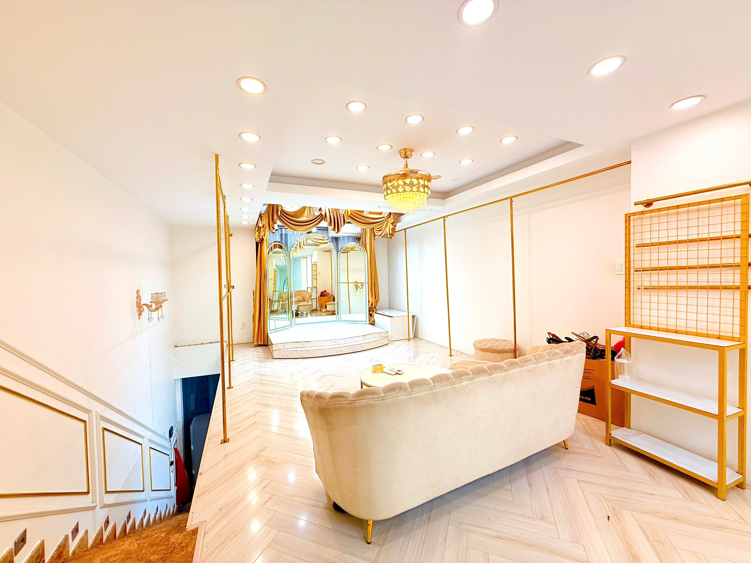 BÁN NHÀ HXH TRƯỜNG SA, P.13, PHÚ NHUẬN – HẺM 7M, NHÀ MỚI 5 TẦNG 305.4m vuông vức 22 tỷ