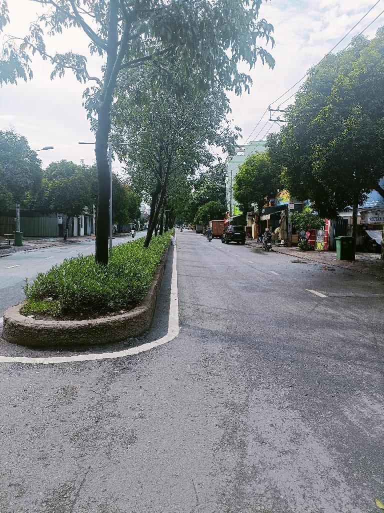 BÁN NHÀ C4 CÓ DÒNG TIỀN 90m2- GẦN ĐỖ XUÂN HỢP - PHƯỚC LONG B, Q9 - CHỈ 7Đ
