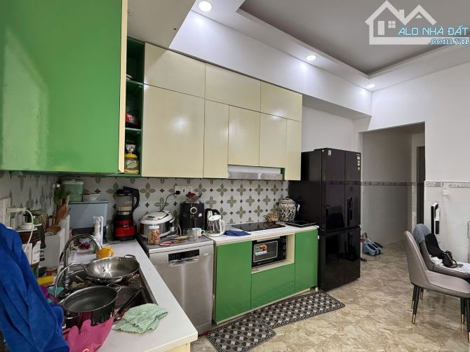 🚨CHÍNH CHỦ CẦN BÁN GẤP NHÀ 2 TẦNG HẺM XE HƠI BÌNH THÁI - ĐỖ XUÂN HỢP- PHƯỚC LONG B- TP. THỦ ĐƯC 