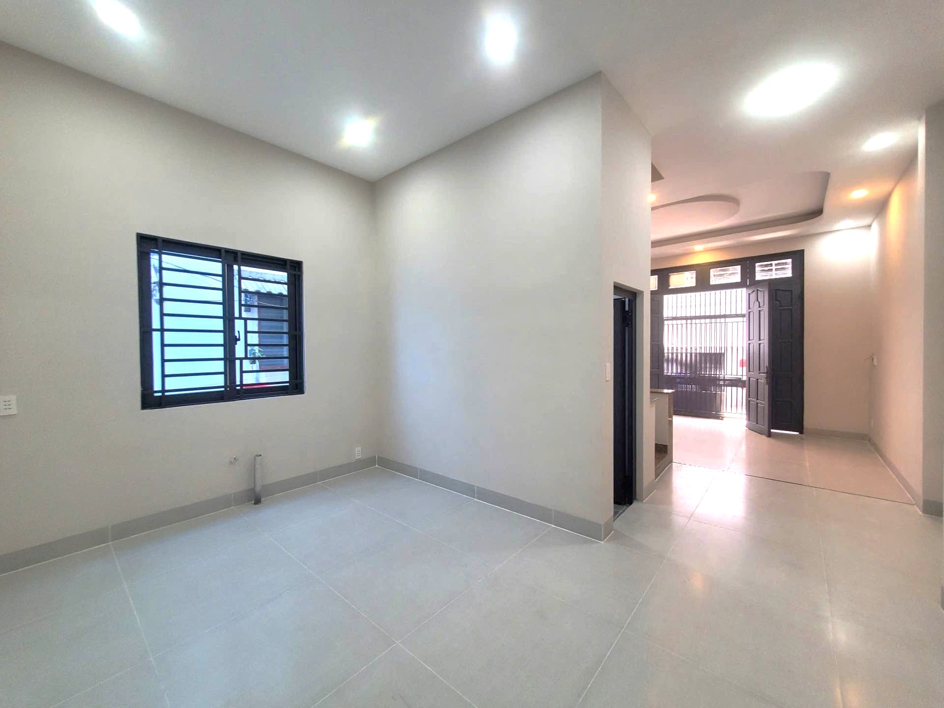 BÁN NHÀ 3 TẦNG Ở NGAY, 129M2, HẺM XE HƠI ĐỖ XUÂN HỢP, PHƯỚC LONG B, QUẬN 9, NHỈNH 7T
