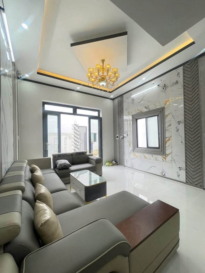Biệt thự mini 7x15 tuyệt đẹp ngay cuối đường Huỳnh Văn Nghệ nối dài giá chỉ 2 tỷ xxx ( nhỏ )