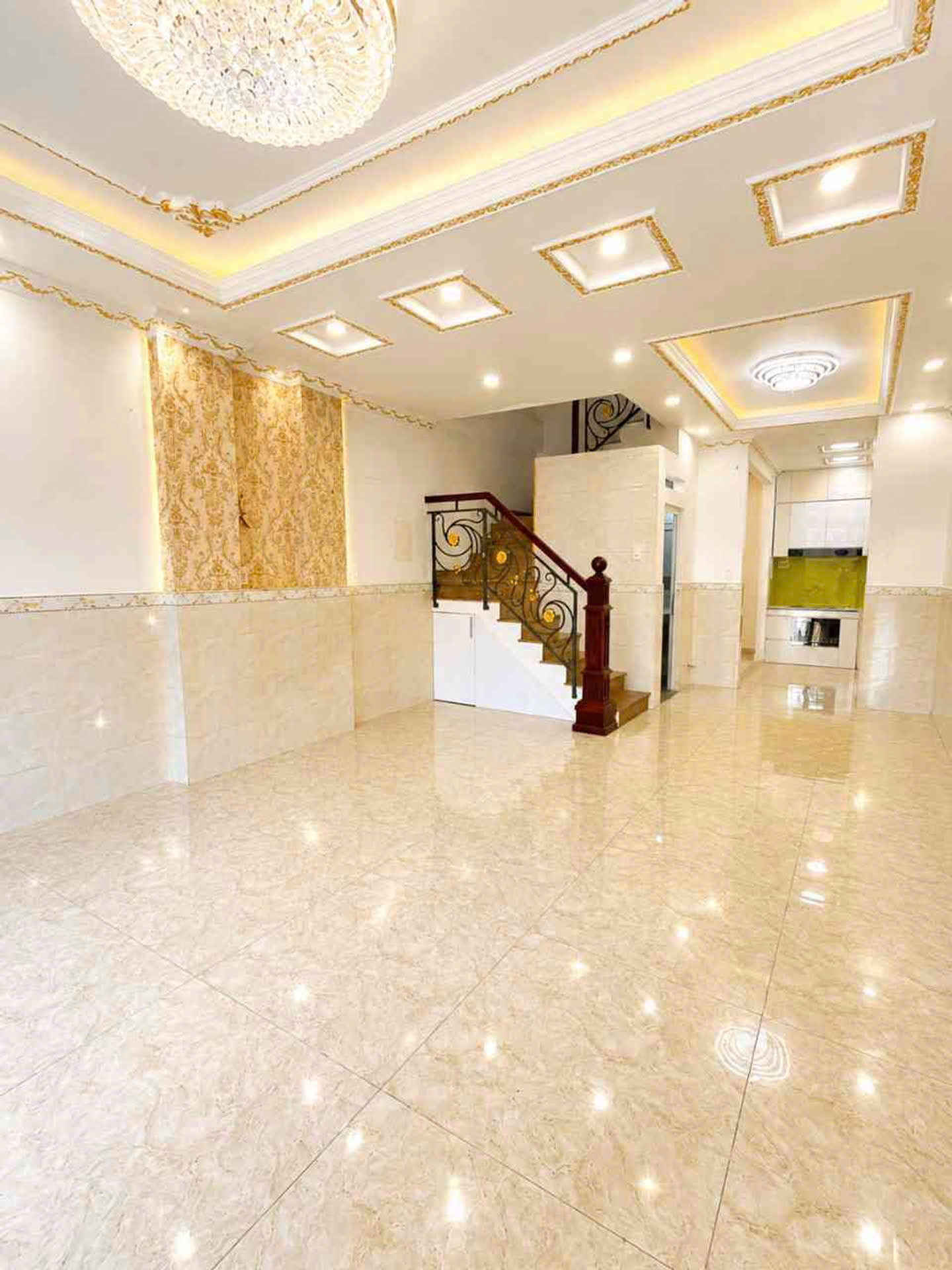 MẶT TIỀN BÙI MINH TRỰC | SÂN ĐẬU 4 Ô TÔ | TẶNG FULL NỘI THẤT | NHỈNH 9 TỶ