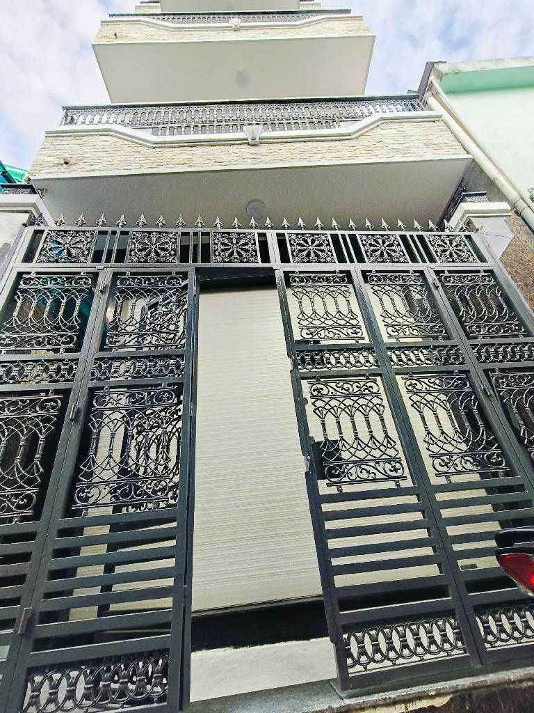 NHÀ 4 TẦNG ĐẸP TRUNG TÂM Q8 | GẦN AEON CAO LỖ |5PN | CHỈ 7 TỶ NHÀ 4 TẦNG ĐẸP TRUNG TÂM Q8 | GẦN AEON CAO LỖ |5PN | CHỈ 7 TỶ