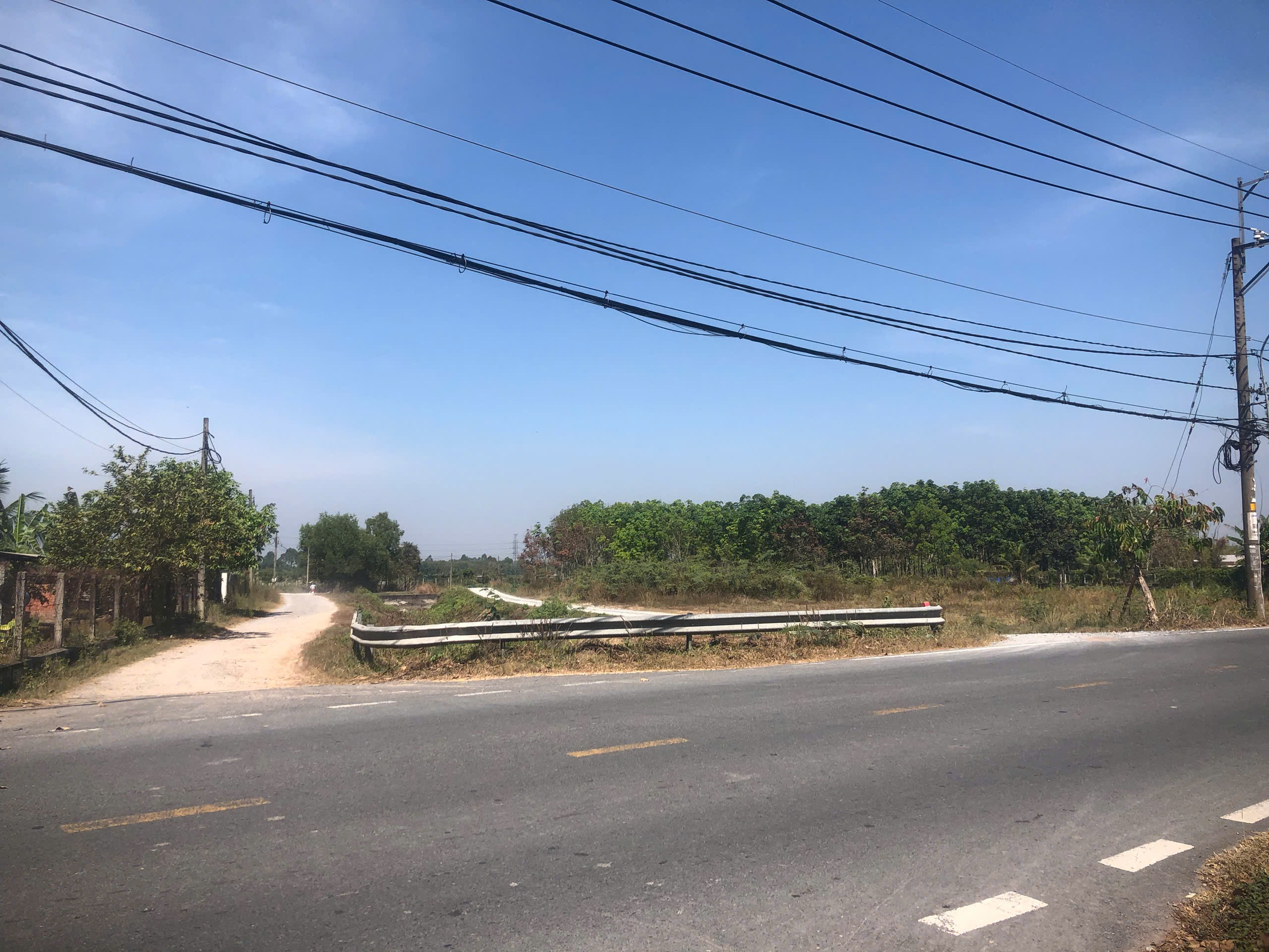 Bán Lô Đất Vườn 552m2 mặt tiền Kênh Lí tại Xã Nhuận Đức, Huyện Củ Chi, TP.HCM