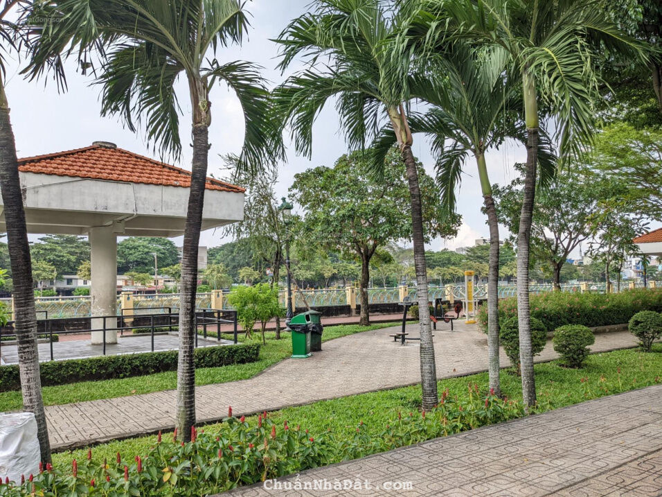 giảm mạnh 10 tỷ nay chỉ còn 62 tỷ mặt tiền Tầm Vu, 536m2 chỉ 62 tỷ (120tr/m2) - quá rẻ