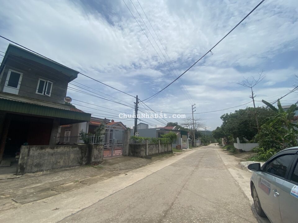 Đất Vân Đồn còn mảnh nào rẻ và đẹp hơn mảnh này. 