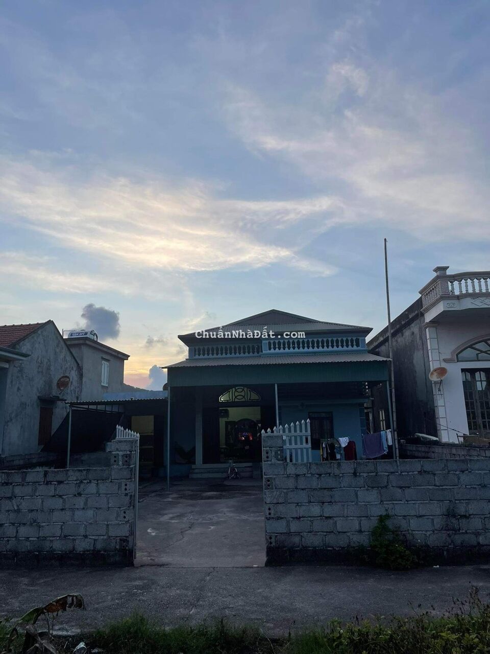 Mảnh đất ngay gần khu chợ và trung tâm thương mại đã có quy hoạch 1:500 tại khu kinh tế Vân Đồn Mảnh đất ngay gần khu chợ và trung tâm thương mại đã có quy hoạch 1:500 tại khu kinh tế Vân Đồn