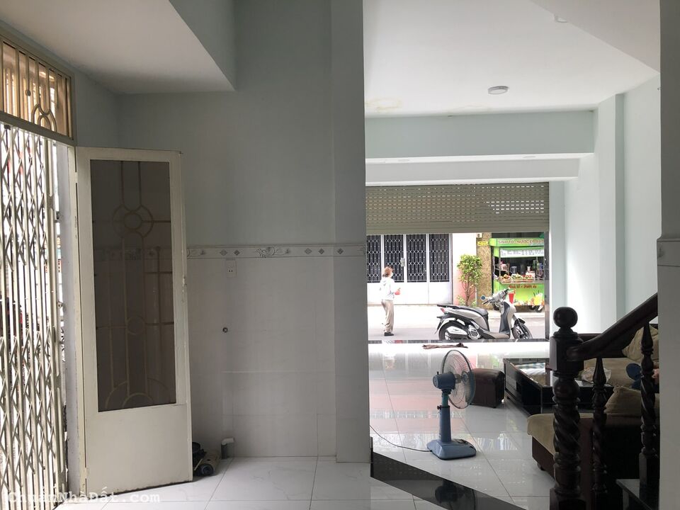 Căn góc 2 mặt tiền cho thuê 540 đường Vĩnh Viễn Q.10