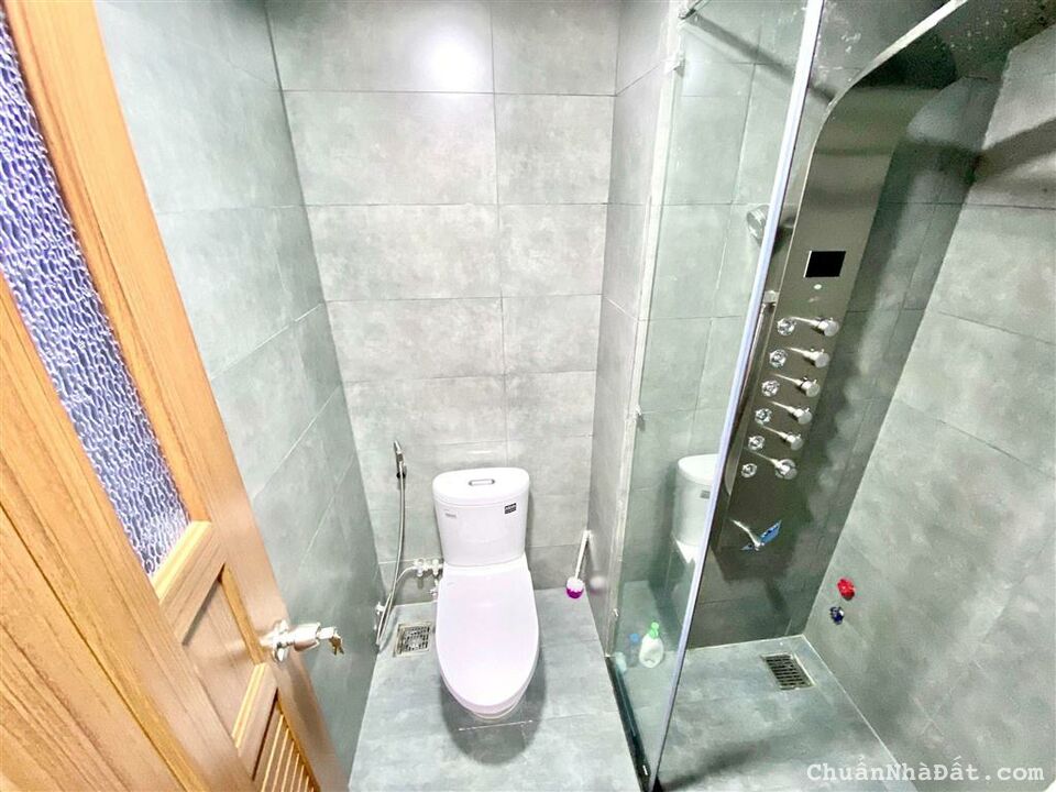 Cho thuê CHDV Nguyễn Cửu Vân Full nội thất