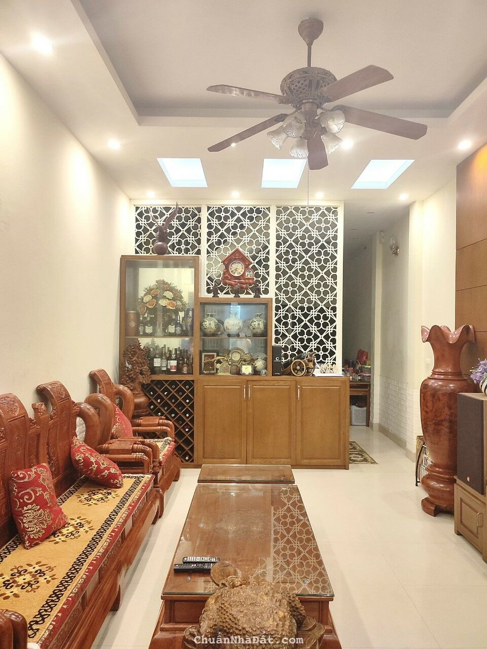 Bán nhà Ngô Quyền, khu phân lô TT Học Viện Chính Trị 50m2*4T, 2 mặt đường, ô tô đỗ cửa. Giá 5.8 tỷ