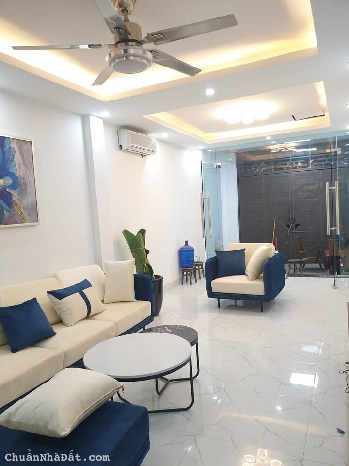 Hoa hậu phố Nhuệ Giang - Nguyễn Trãi, Hà Đông, DT 38m2*5T xây mới, ô tô đỗ cửa. Giá chỉ 4.9 tỷ