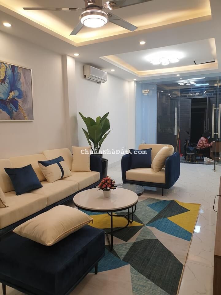 Hoa hậu phố Nhuệ Giang - Nguyễn Trãi, Hà Đông, DT 38m2*5T xây mới, ô tô đỗ cửa. Giá chỉ 4.9 tỷ