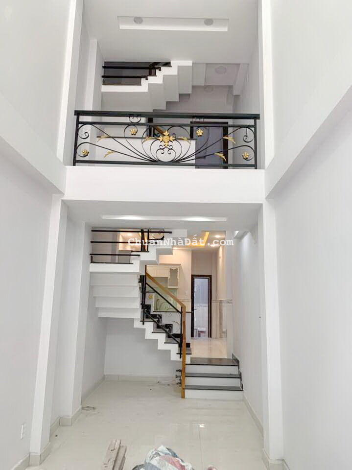 Bán nhà 3 lầu mặt tiền NB đường Nguyễn Chế Nghĩa P.13 Quận 8