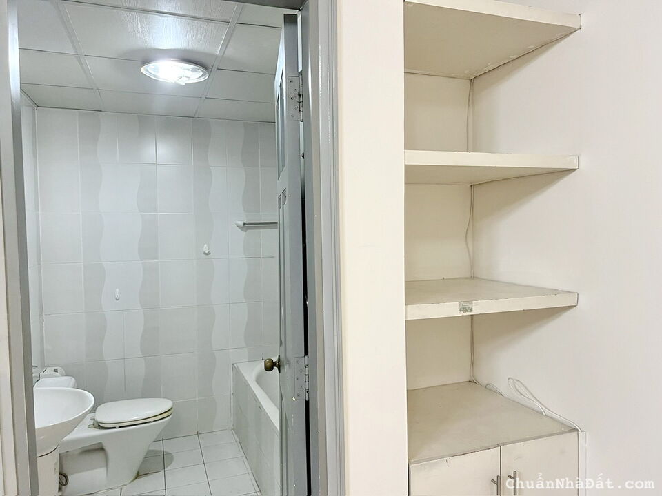 Bán căn hộ 3PN 99m2 CC Hoàng Tháp Plaza đường 9A KDC Trung Sơn Bán căn hộ 3PN 99m2 CC Hoàng Tháp Plaza đường 9A KDC Trung Sơn