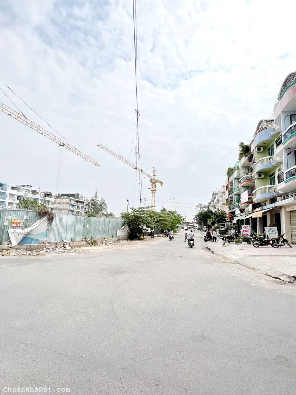 Bán nhà 2 lầu mặt tiền đường số KDC Bình Đăng Phường 6 Quận 8