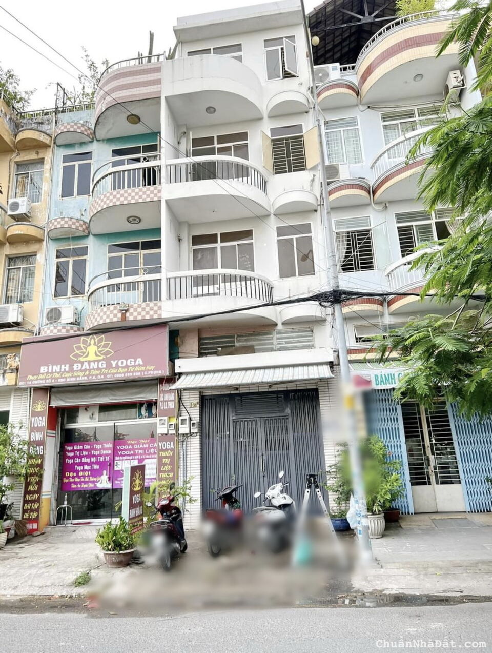 Bán CHDV 3 lầu mặt tiền Đường số 4 KDC Bình Đăng P.6 Quận 8