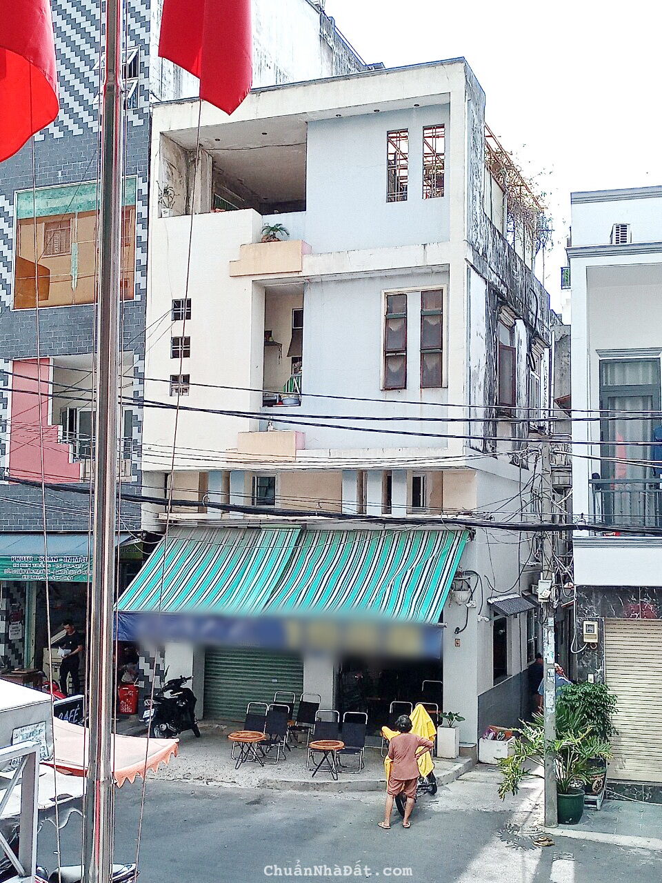 Bán căn đôi 2 lầu hẻm xe tải gần MT đường Hoàng Diệu P.12 Quận 4