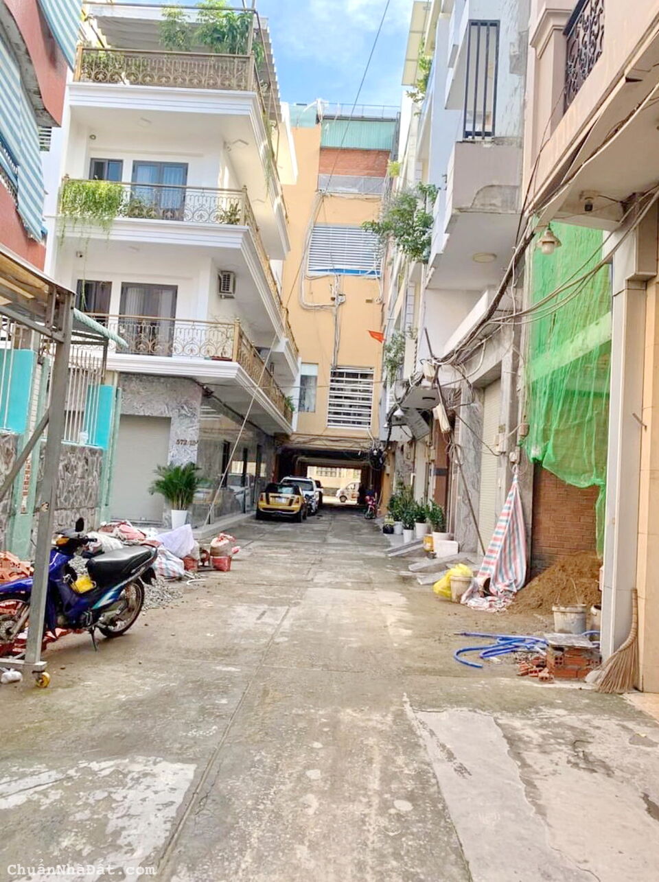 Bán nhà 1 lầu hẻm xe hơi gần MT đường Nguyễn Trãi P.8 Quận 5