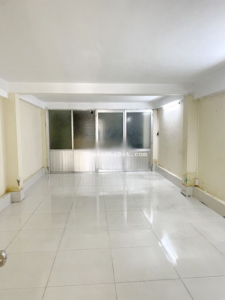 Cho thuê nhà 4 lầu vị trí đẹp mặt tiền KD đường Cao Lỗ P.4 Quận 8 Cho thuê nhà 4 lầu vị trí đẹp mặt tiền KD đường Cao Lỗ P.4 Quận 8