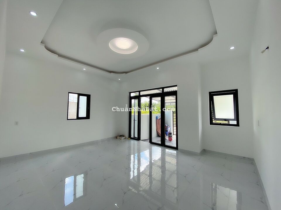 Bán nhà hoàn thiện giá rẻ ngay Tp. Phú Quốc .