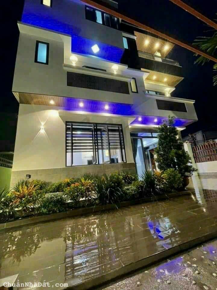 Biệt thự Tân Hiệp, Hóc Môn dt 240m2 giá 10,5 tỷ