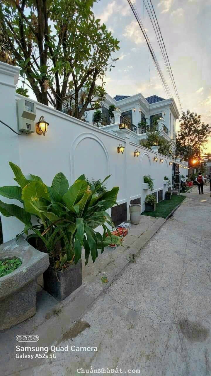 Biệt thự Hóc Môn dt 264m2 giá 13,8 tỷ