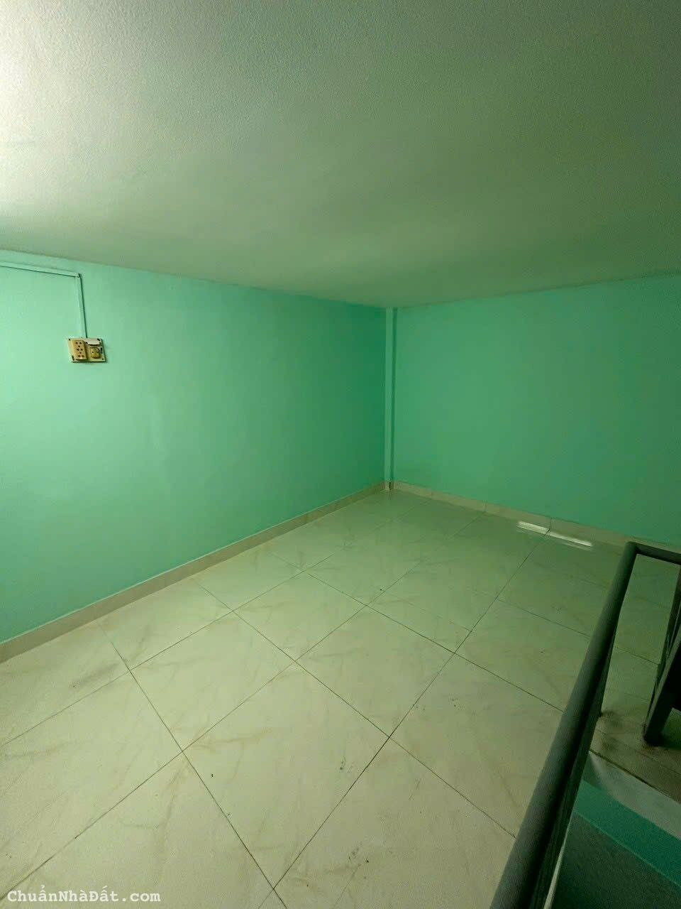 Nhà hẻm Liên Khu 16-18,Bình Trị Đông,Bình Tân dt 13.6m2 3 lầu 3pn 2wc giá 2ty100