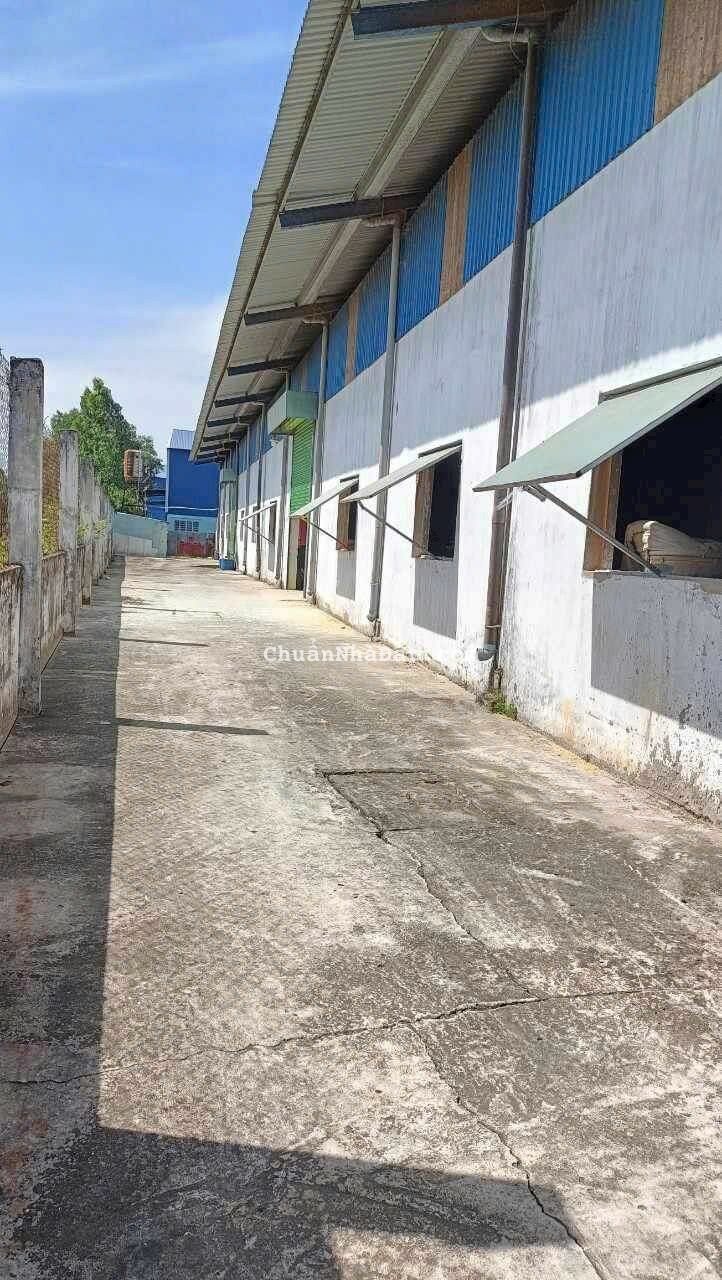 Nhà xường thị trấn Đức Hòa,Long An dt 5425m2 giá 34 tỷ Nhà xường thị trấn Đức Hòa,Long An dt 5425m2 giá 34 tỷ