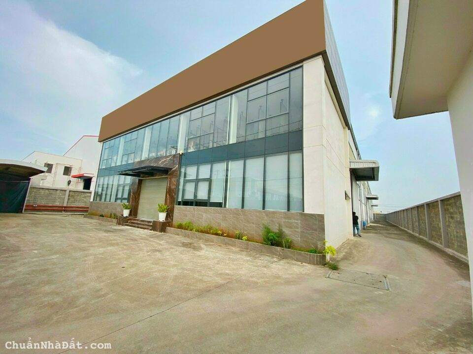 Nhà xưởng cụm công nghiệp Hải Sơn dt 1785m2 giá 30 tỷ