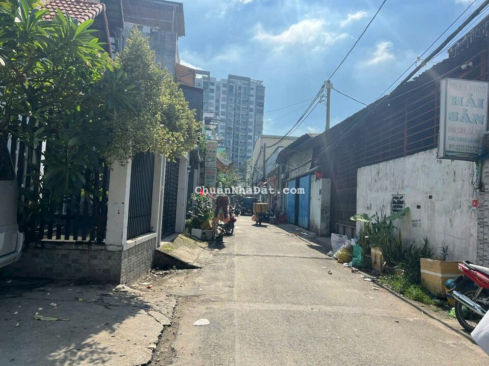 Xưởng dt 495m2 đường Hương Lộ 3,Bình Hưng Hòa,Bình Tân giá 22 tỷ