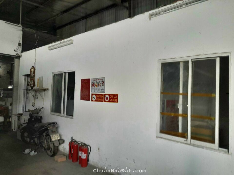 Nhà kho/xưởng hẻm qlo 1A p Bình Hưng Hòa B ,q Bình Tân dt 240m2 giá 11,5 tỷ
