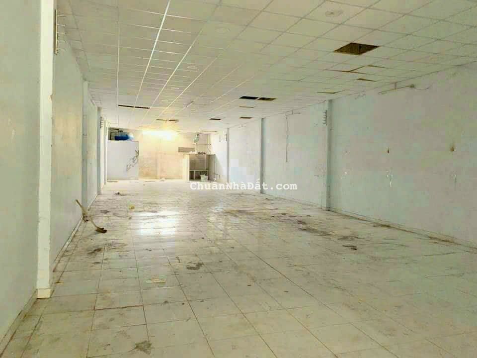 Nhà kho mặt tiền Trần V Giàu , xã Phạm V Hai, huyện Bình Chánh dt 400m2 giá 16,5 tỷ