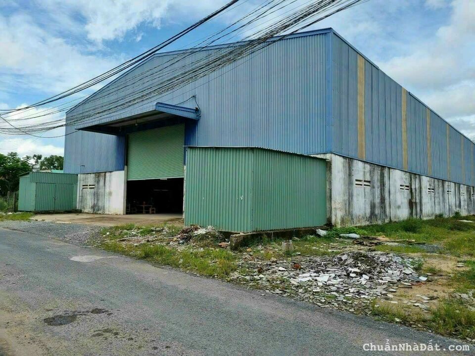 Xưởng 1030m2 Đức Hòa Thượng, Long An giá 11 tỷ