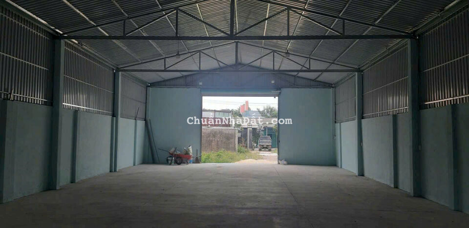 Nhà xưởng dt 528m2 mặt tiền Xuân Thới Thượng 4,Hóc Môn giá 12,9 tỷ