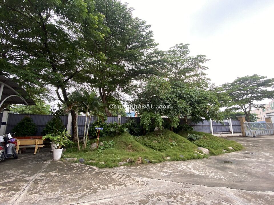 Bán nhà xưởng tổng DT 2ha ở khu CN Tân Đức, Long An