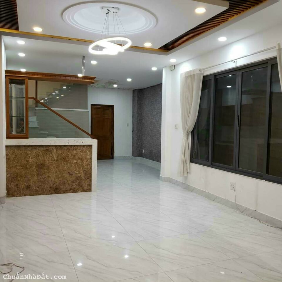 nhà mặt tiền Trung Mỹ Tây 6 , Hóc Môn giá 6,2 tỷ