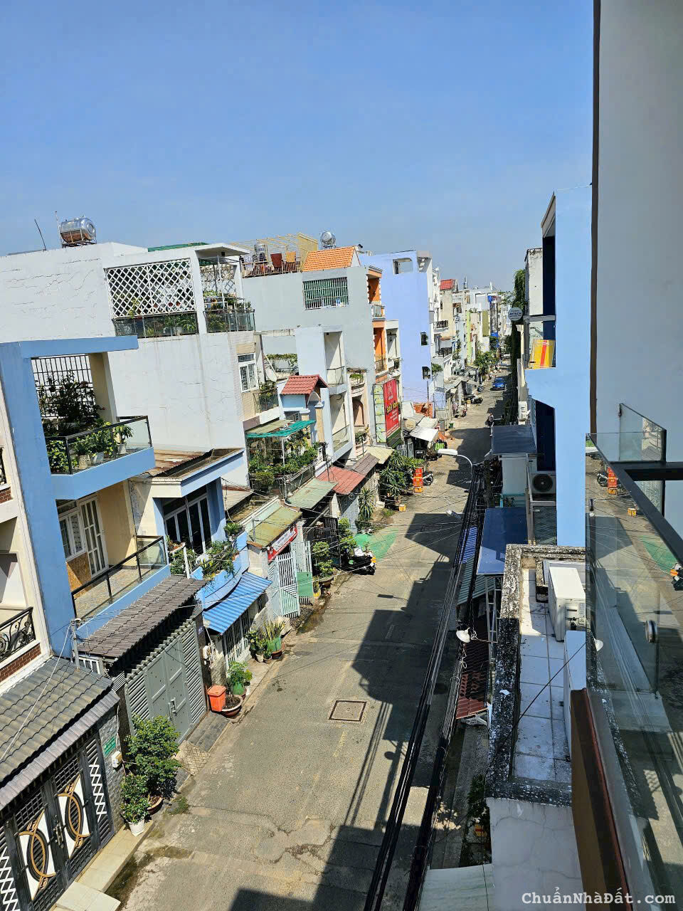 Nhà mặt tiền đường số 22,Bình Hưng Hòa A dt 36m2 2 lầu 3pn 3wc giá 5,35 tỷ