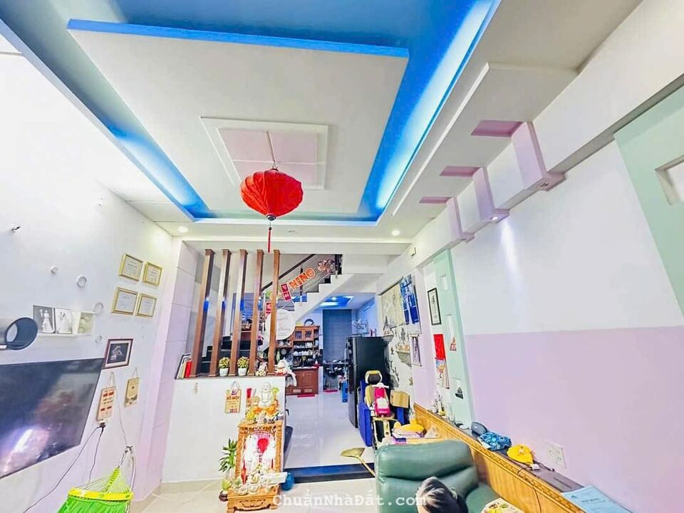 Nhà đường số 8, p11,Gò Vấp dt 62m2 3 lầu 4pn 5wc giá 6,85 tỷ