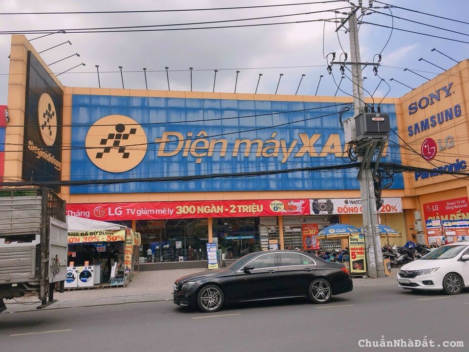 nhà mặt tiền Tô Ký, quận 12 giá 66 tỷ