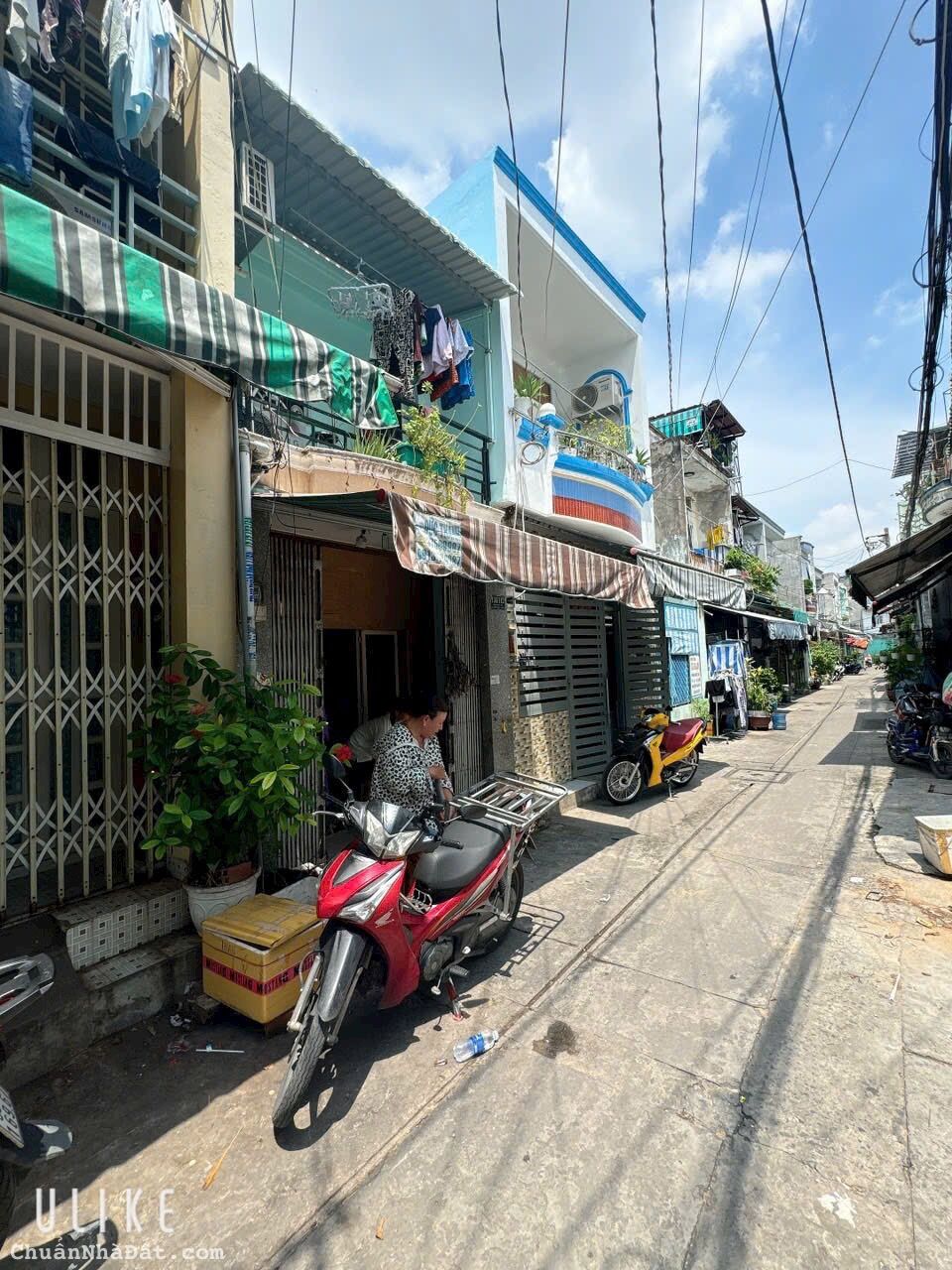 Nhà hẻm Chiến Lược ,Bình Trị Đông A,Bình Tân dt 30m2 1 lầu 2pn 2wc giá 2ty850